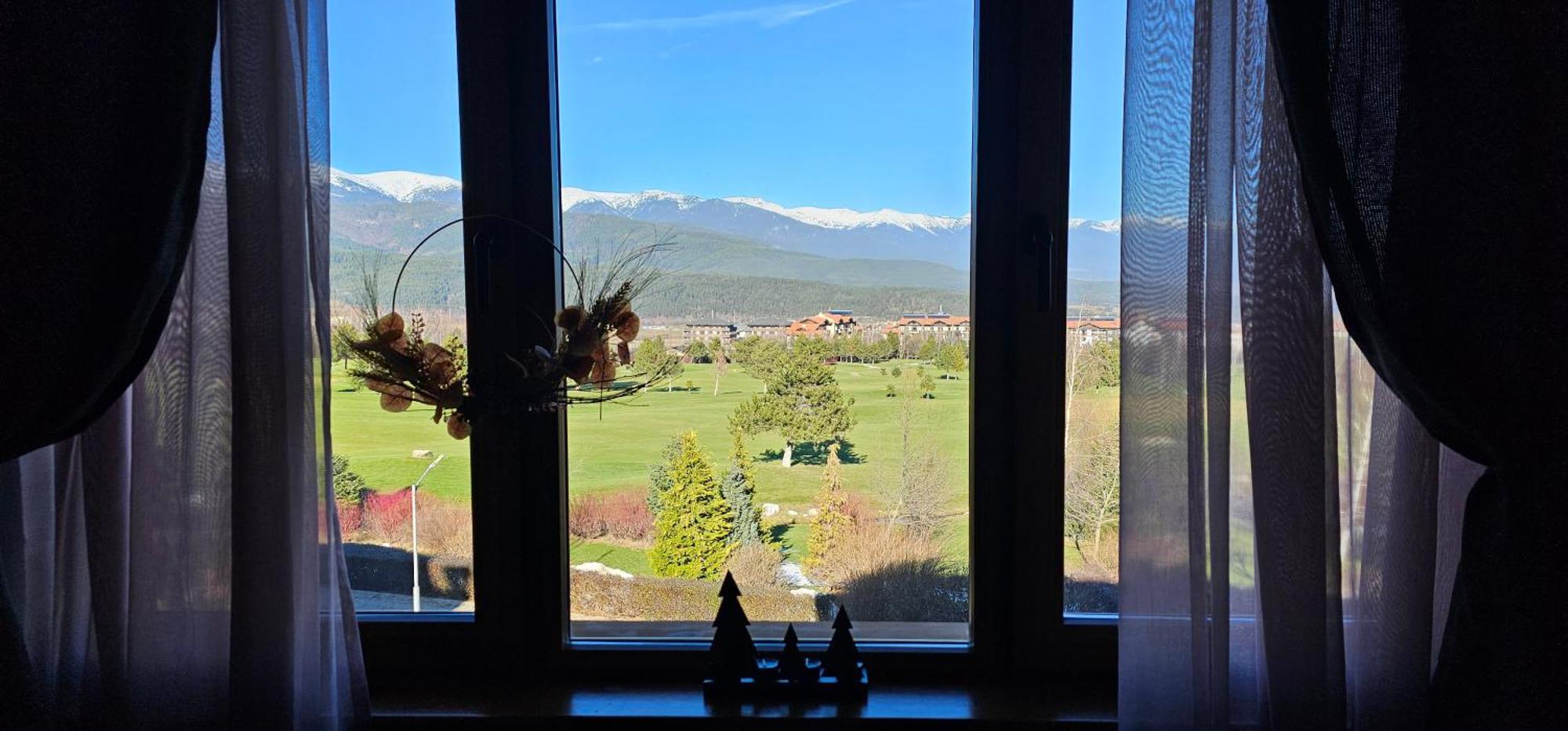 Green Peaks Suite In Pirin Golf & County Club Разлог Екстериор снимка